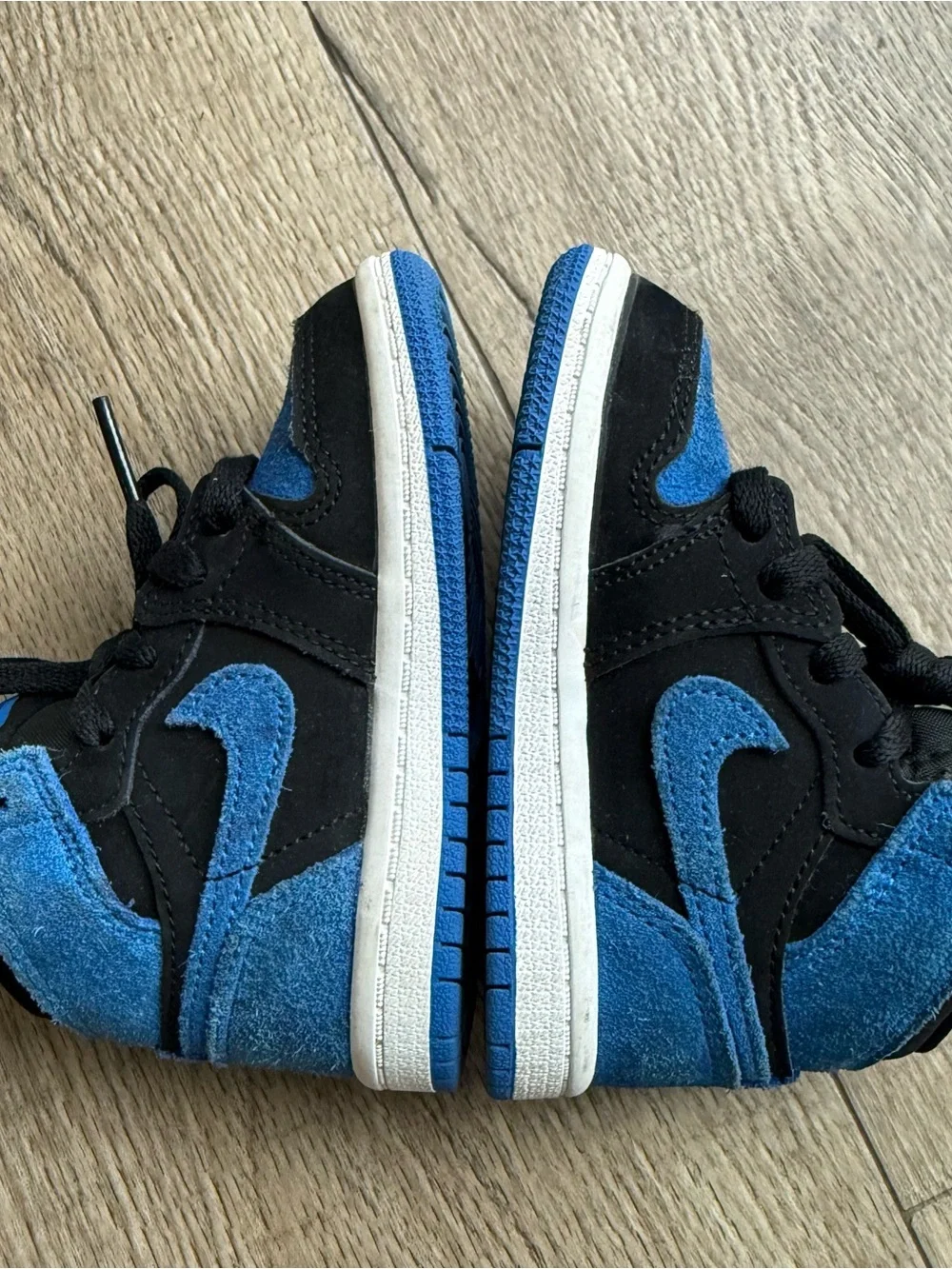 Jordan 1 retro high royal blue sneakers toddler baby boy 6C shoes